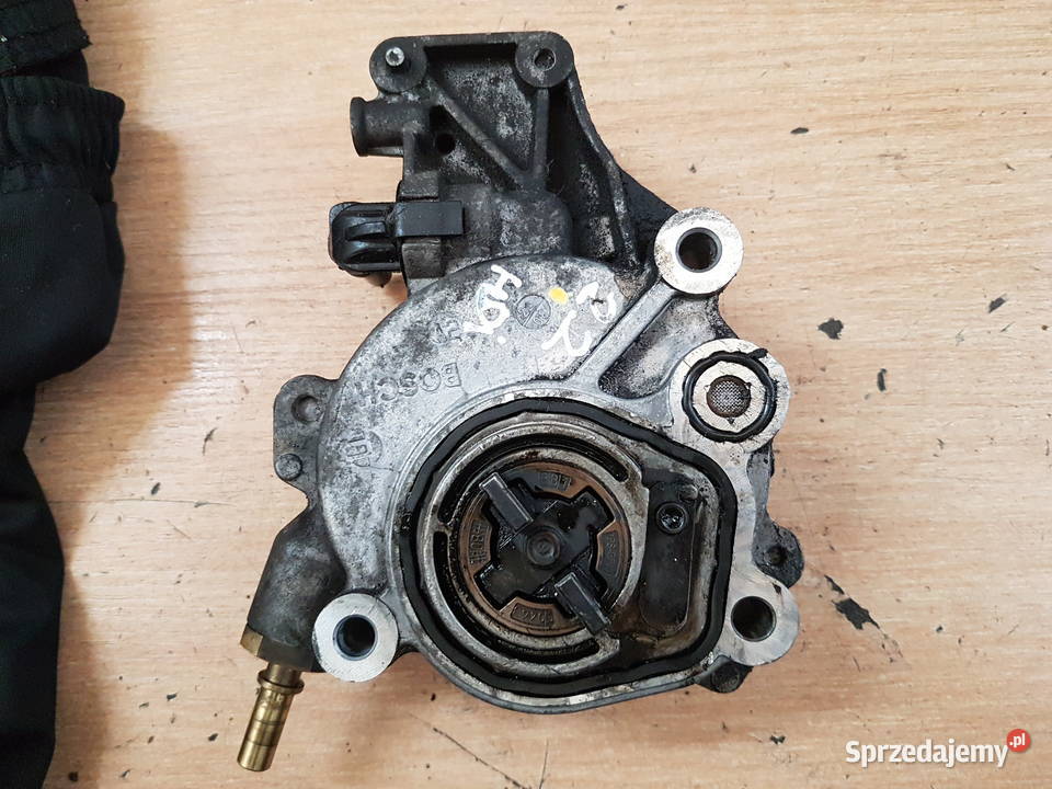 PEUGEOT 4007 22 HDI POMPA VAKU VAKU POMPA Turkowice sprzedam