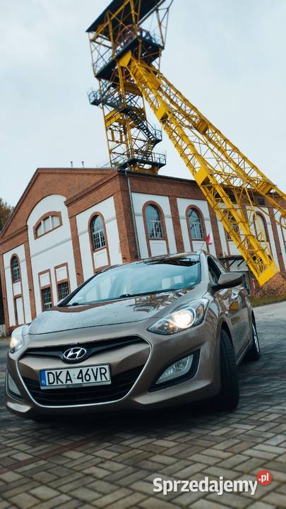 Hyundai i30 16 CRDi Comfort welurowa tapicerka Boguszów-Gorce sprzedam