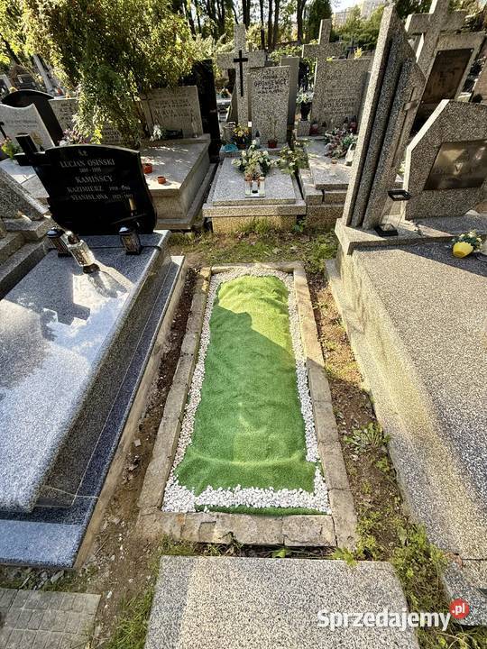 Odstąpię grób na Cmentarzu Bródnowskim w Sprzedaż