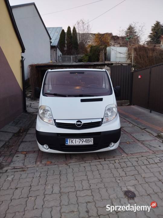 Opel Vivaro 20 ładne wspomaganie kierownicy sprzedam