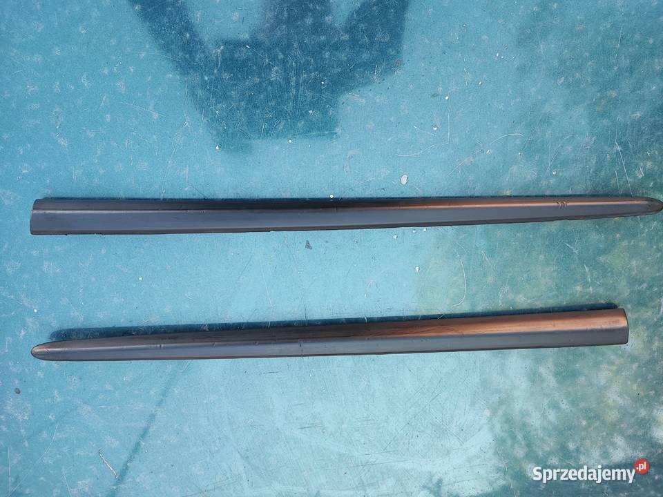 Listwa błotnika Peugeot 406 Coupe Pininfarina listwy boczne Lipno