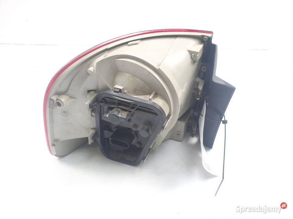 LAMPA PRAWA TYŁ VOLKSWAGEN TOUAREG 7L6945096K osobowe Lipno