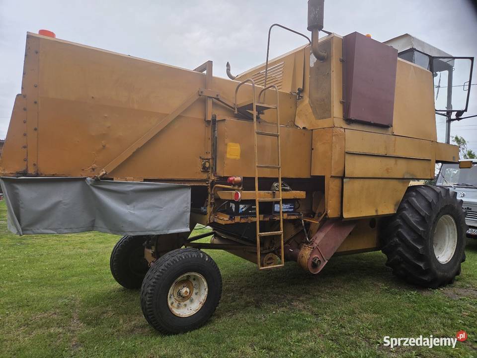 Kombajn Bizon z056