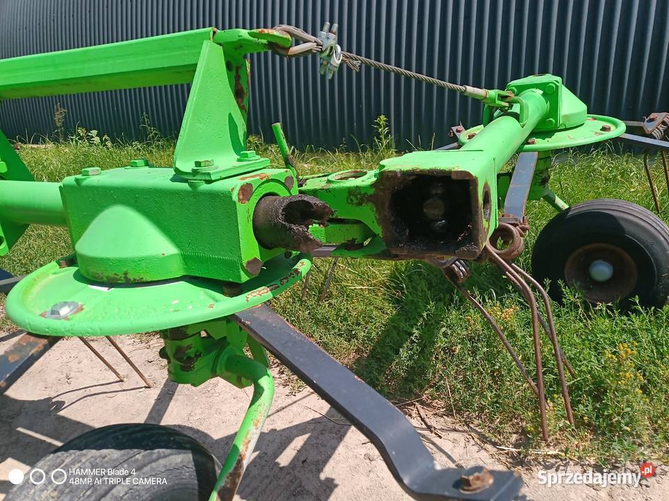 Przewracarka Deutz Fahr KH 244 nieuszkodzony Gułów