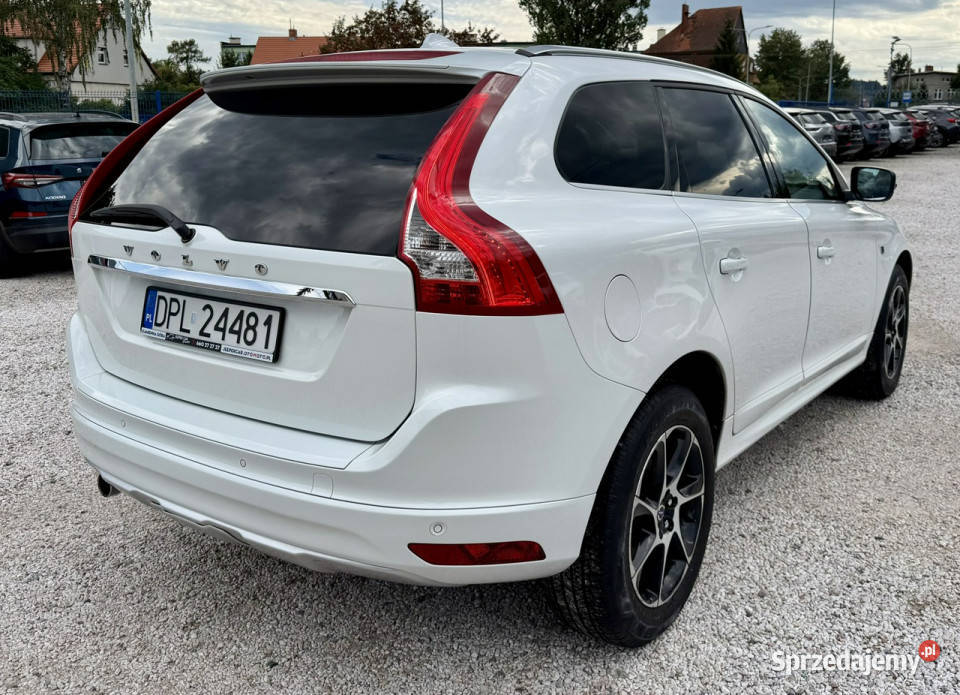 Volvo XC 60 D4Ocean RaceSerwisGwarancja I nieuszkodzony