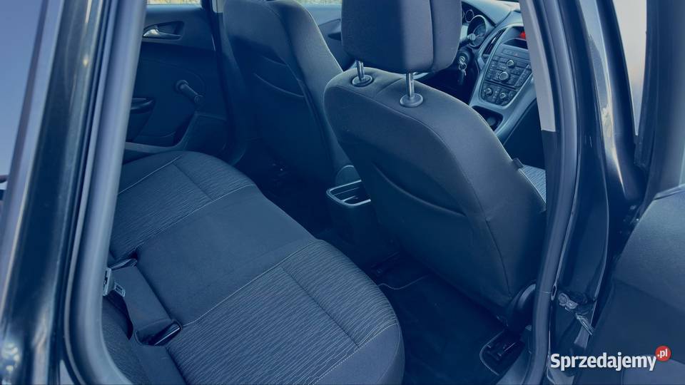 Opel Astra J 14 100 Klima Tempomat Nowy Rozrząd klimatyzacja Strzegom
