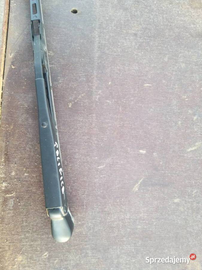 RAMĘ TYLNEJ WYCIERACZKI CHRYSLER PACIFICA 0408 R Kawnice