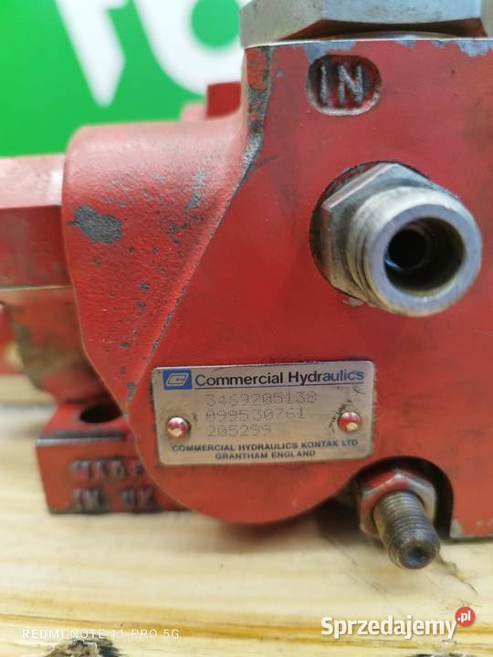 Rozdzielacz 205299 099530761 Manitou MLT 523 Pozostałe Wilkowo