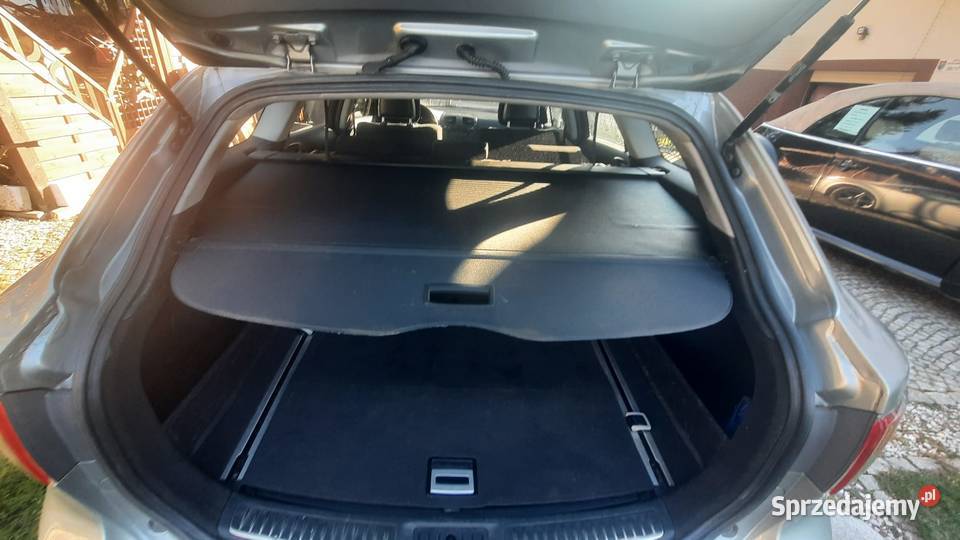 Toyota Avensis Kombi 18 Benzyna z potwierdzonym czujnik zmierzchu Karpacz