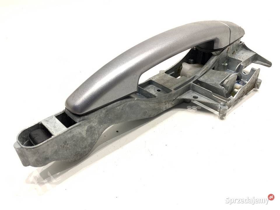 KLAMKA ZEWNĘTRZNA PRAWY PRZÓD PEUGEOT 2008 I osobowe