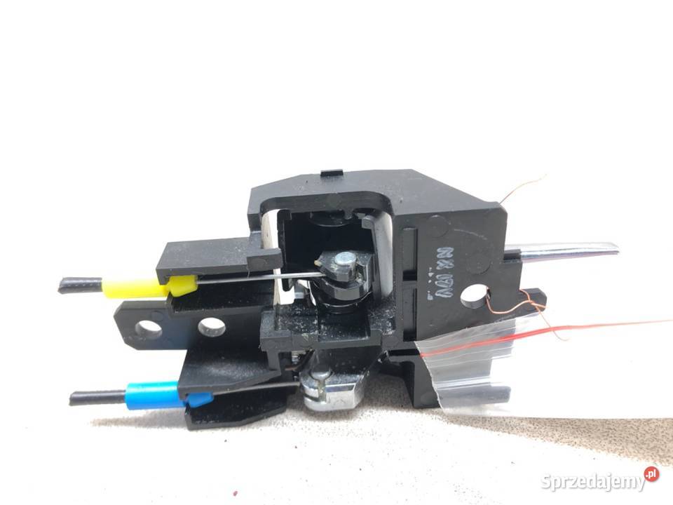 KLAMKA TYŁ PRAWA WEWNĘTRZNA MITSUBISHI OUTLANDER Części samochodowe podkarpackie sprzedam