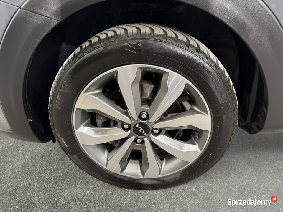 Kia Stonic VAT 23 10TGDI 100 M6 2023 r salon I Myślenice