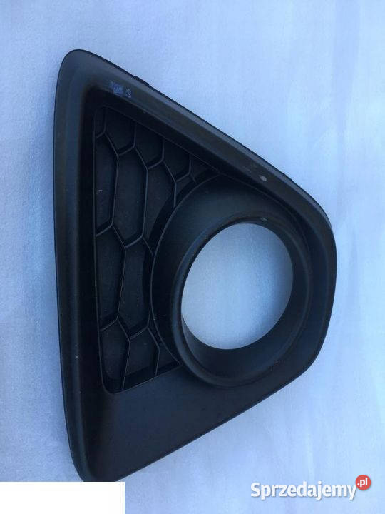 Mazda CX5 2014 ramka halogenu kratka PRAWA LEWA osobowe Kozubszczyzna