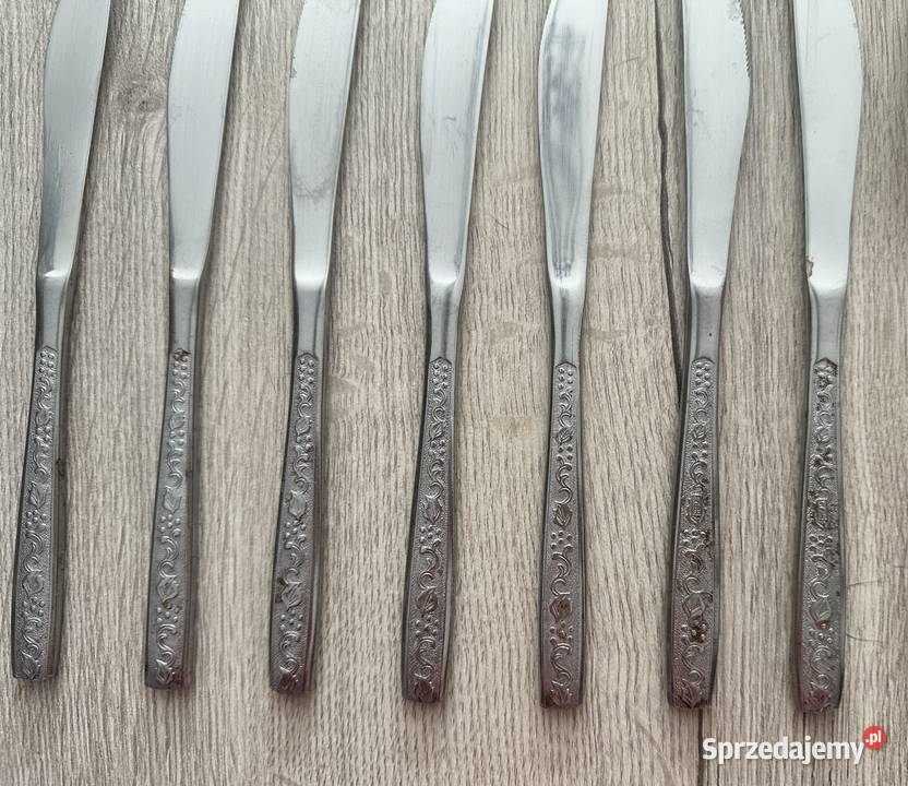 Zestaw sztućców z lat PRLu Łódź
