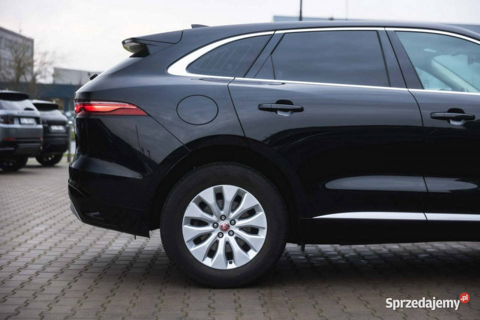 Jaguar FPACE Jaguar FPACE 20 250 SESalon I wł