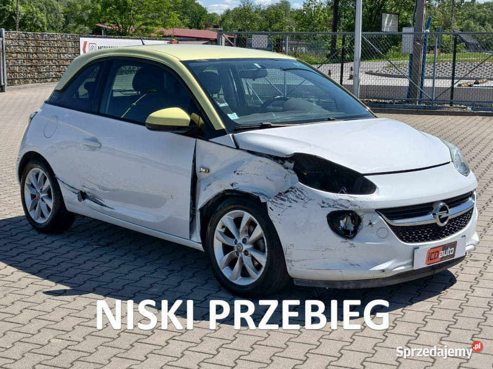 Opel Adam 12 benzyna 71 klimatyzacja tempomat Adam Kęty