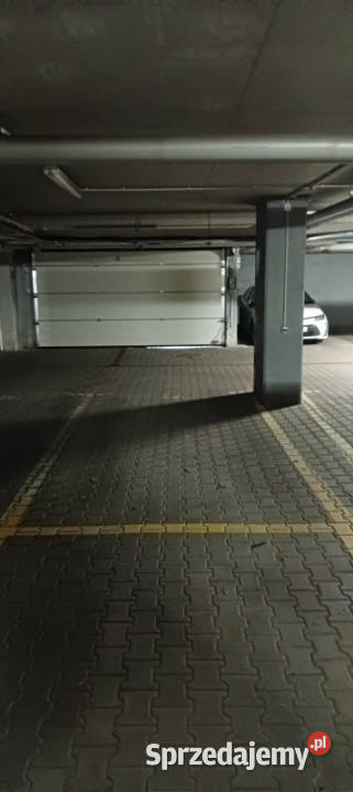 zaraz 350 Miejsce postojowe tuż bramie w garażu 11m2 Warszawa