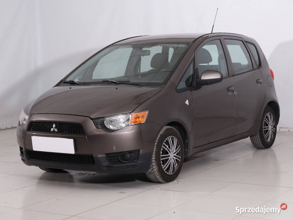 Mitsubishi Colt 11