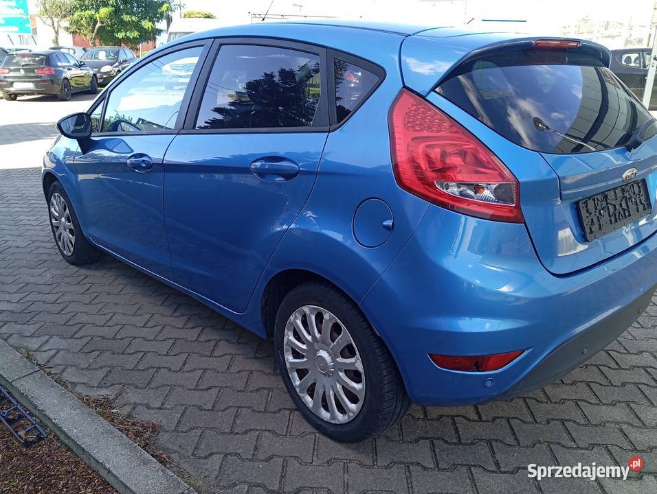 Ford fiesta 14 Benzyna książka serwisowa bogata asystent parkowania Oborniki