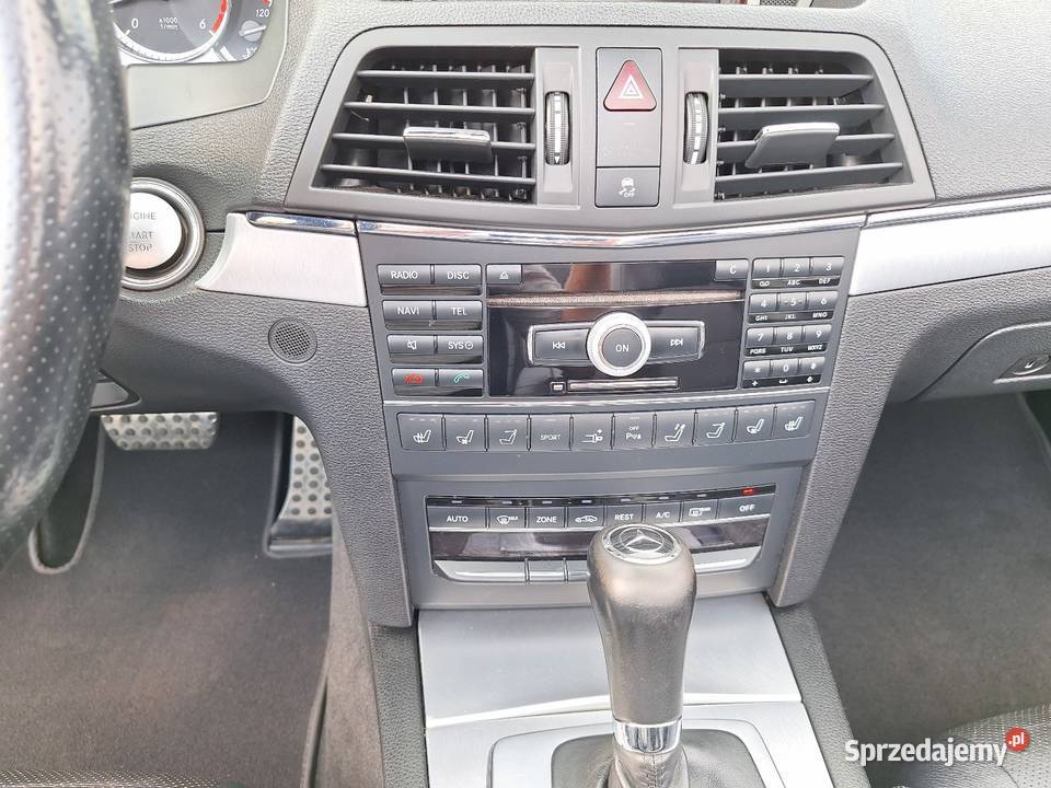 Mercedes E350 Cabrio AMG Bezwypadkowy Super stan światła do jazdy dziennej Drzewica