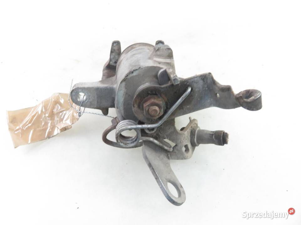 ZACISK LEWY TYŁ VW GOLF V 19 TDI Zaciski i jarzma