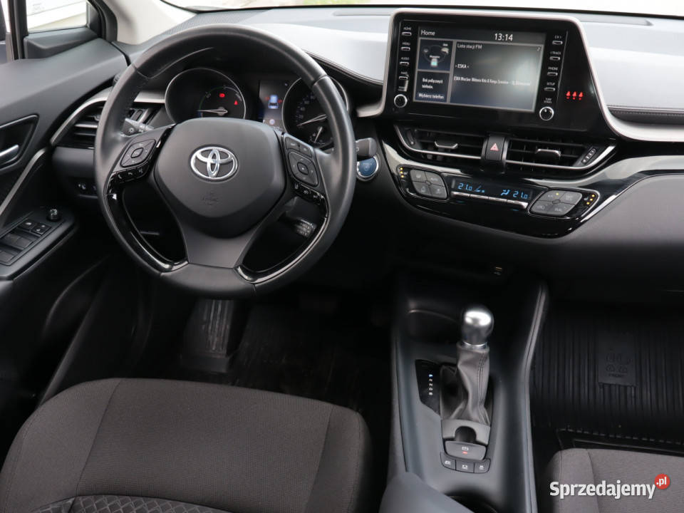 Toyota CHR 18 Hybrid Piaseczno