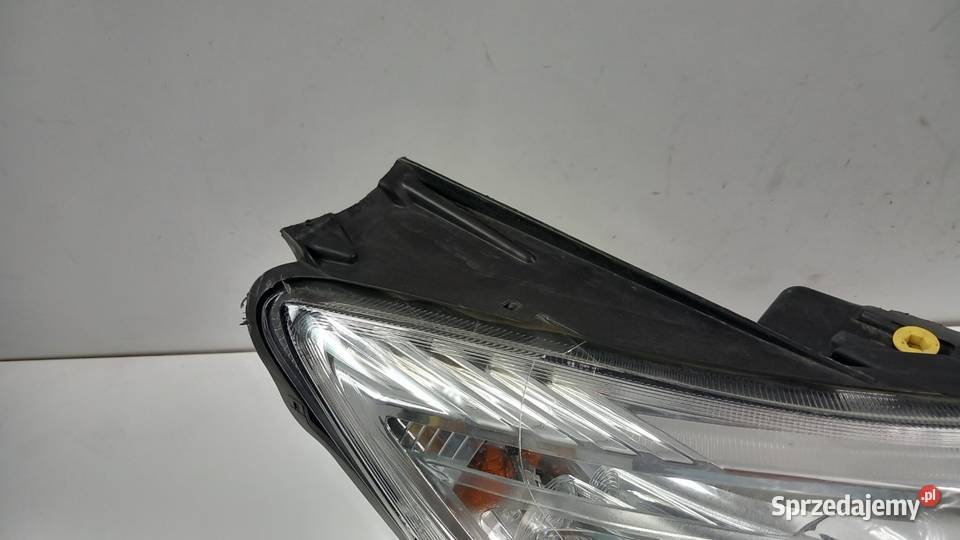 FORD C MK2 LAMPA PRZÓD PRAWA DEFEKT Zbierkowo