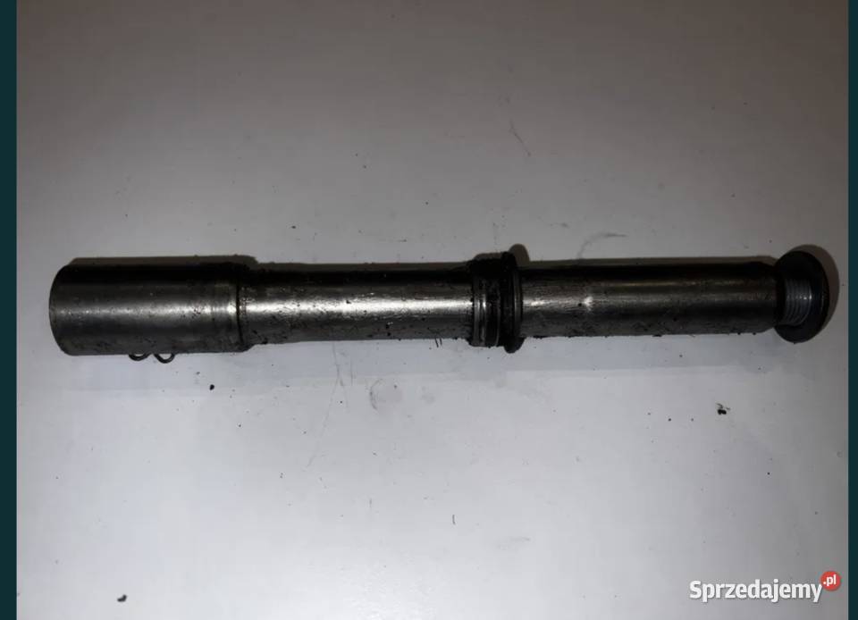 ośka mocowanie przedniego koła BMW F900R 2021r