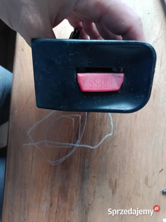 BMW E38 zapinka pasa 8162768 Aktualne VIII Pasy bezpieczeństwa Warszawa sprzedam