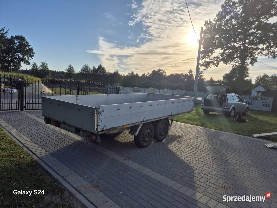 Przyczepka samochodowa platforma 38x175