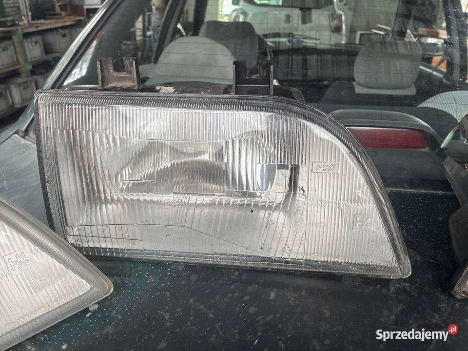 Oddam reflektory Polonez Caro Góra Puławska