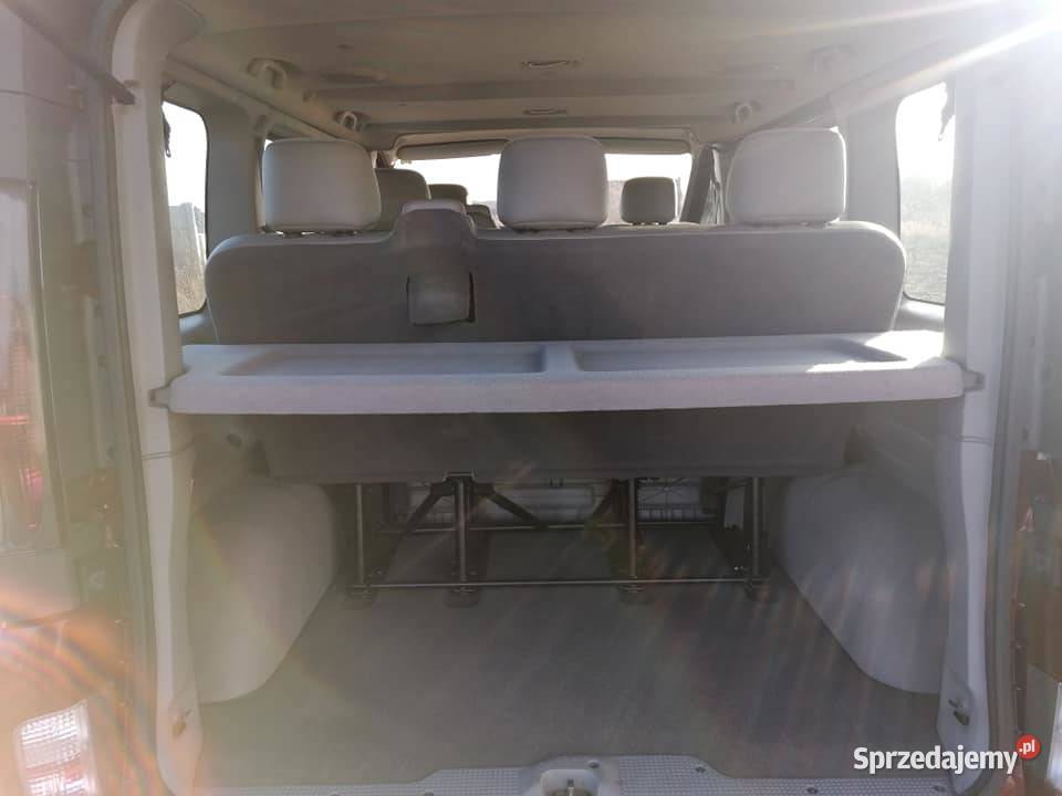 Vivaro Tour 7 osobowy Zadbany 19 CDTI 101 6