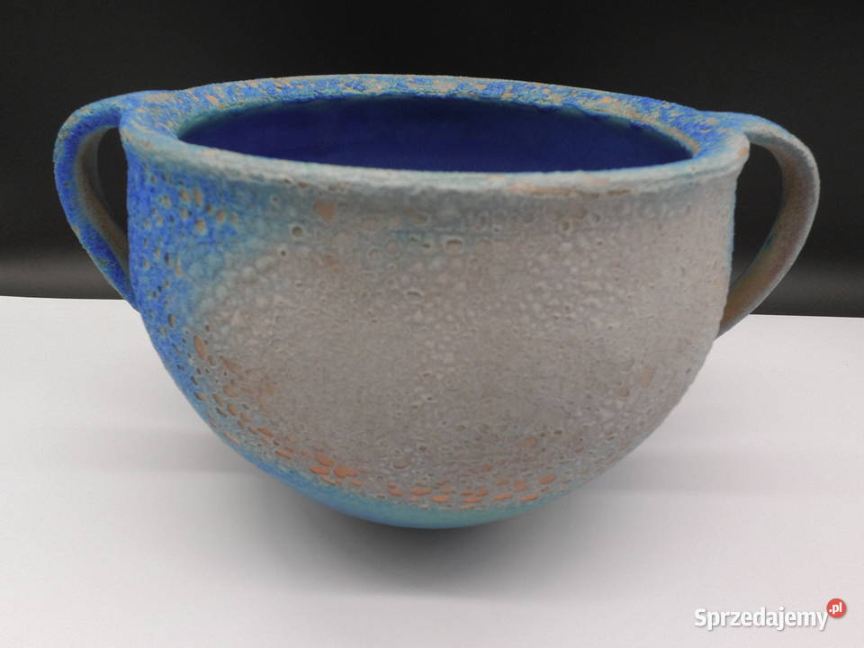 Artystyczna Misa Ceramiczna z Uchwytami