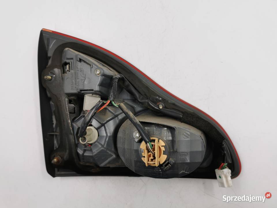 Lampa Prawy Tył Tylna Prawa Wew Toyota Avensis Wyszków