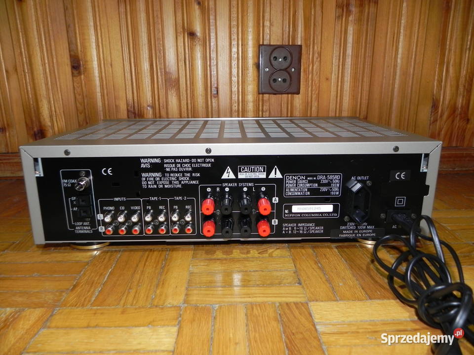 Amplituner Denon DRA585RD Amplitunery