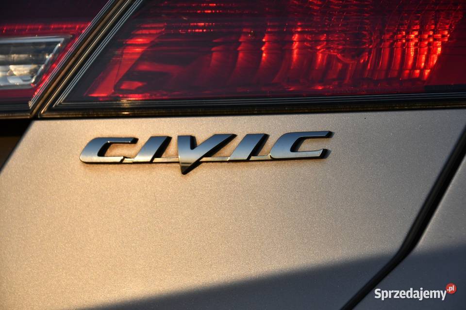 HONDA CIVIC UFO 18 VTEC 140 zadbany kobiety welurowa tapicerka sprzedam