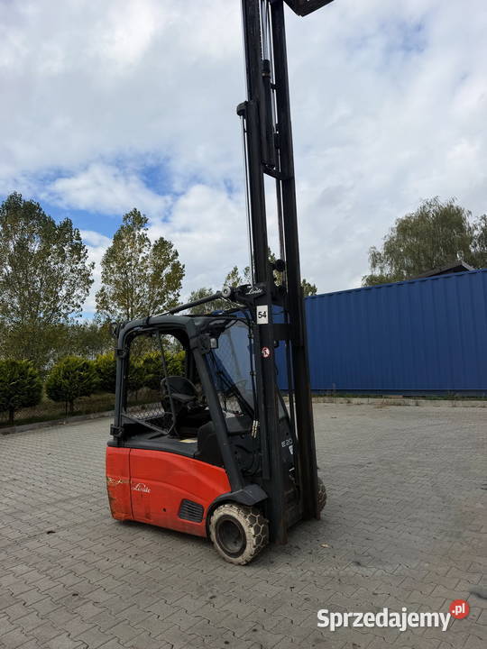 wózek widłowy elektryczny LINDE E20L Triplex Działoszyn