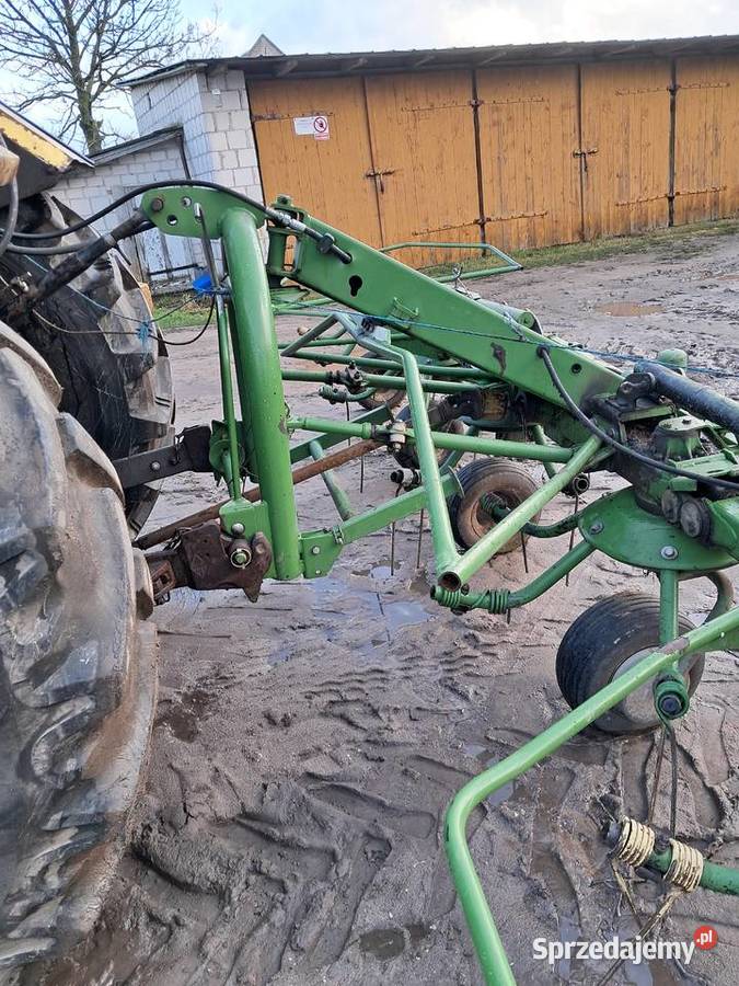 Przetrząsarka przewracarka krone kw 670