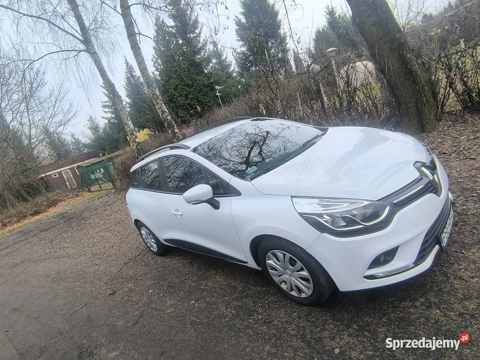 Salon Polska Renault Clio IV kombi 2018 Śrem