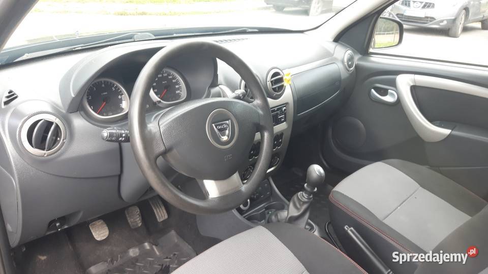 Dacia Duster 4x4 16 benzyna Samochody osobowe Polańczyk