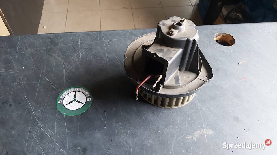 Mercedes W123 silnik wentylatora nagrzewnicy ogrzewanie Przeźmierowo sprzedam