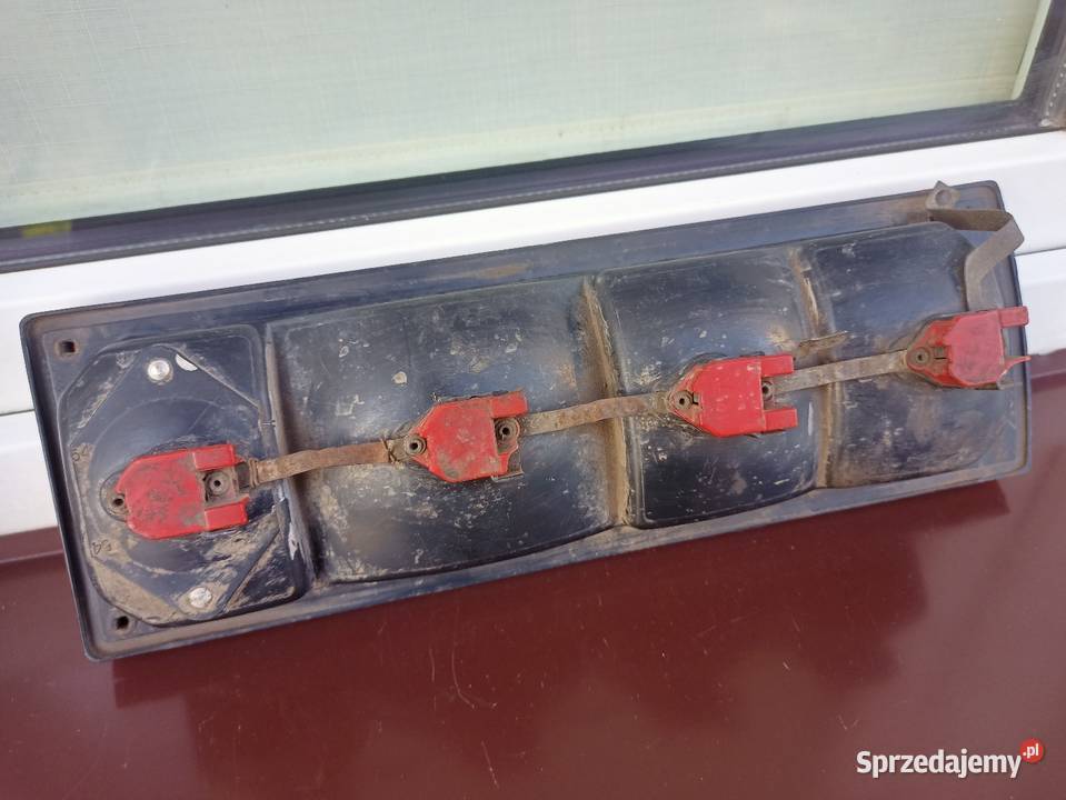 Zaporożec ZAZ 968M lampa tył tylna lewa osobowe Sieradz