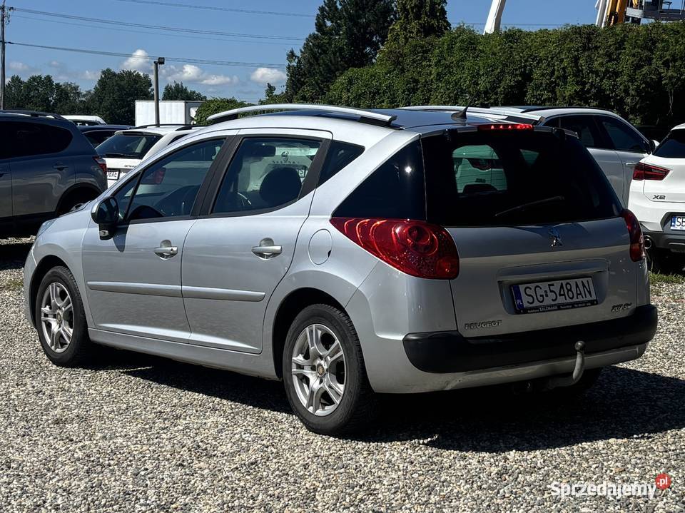 Peugeot 207 srebrny Paniówki