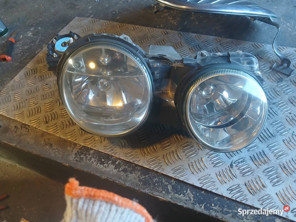 Lampa prawa przednia Jaguar Stype EU