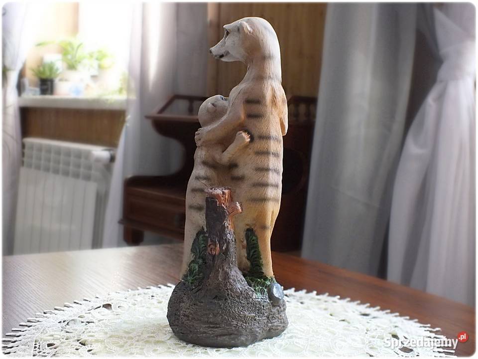 Rzeźba stojąca Surykatka i jej dziecko Ozdoba Żary sprzedam