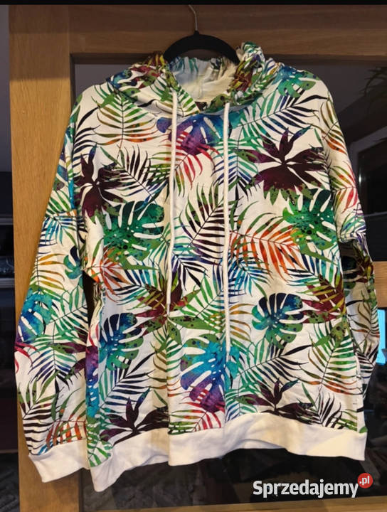 Bluza z kapturem Awsarre rozmiar 1012
