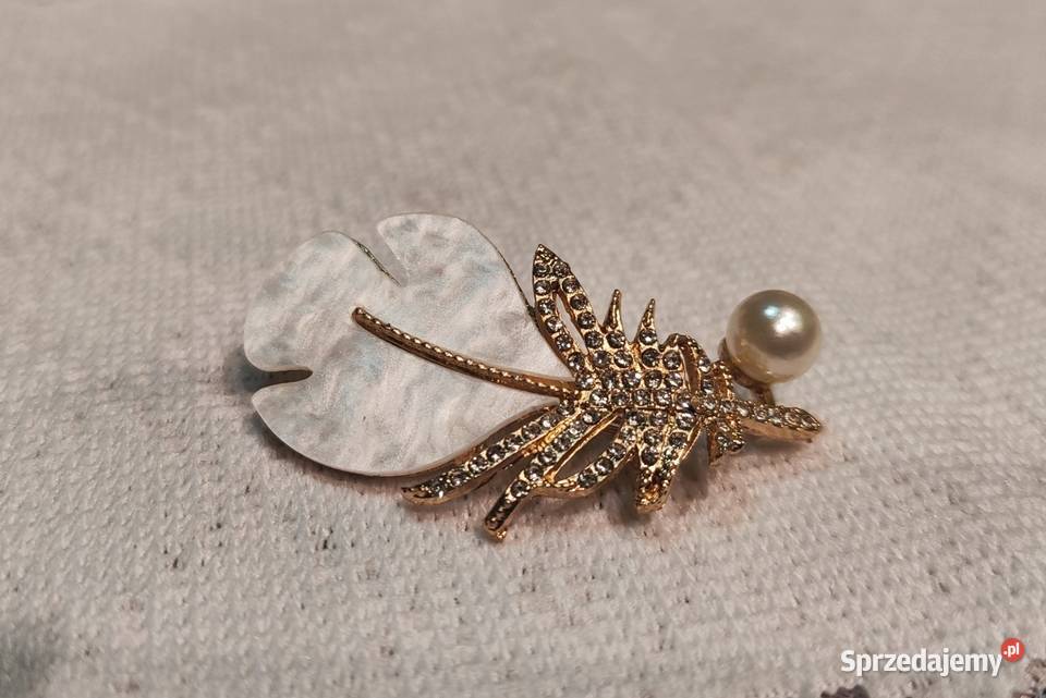 Broszka białe Piórko