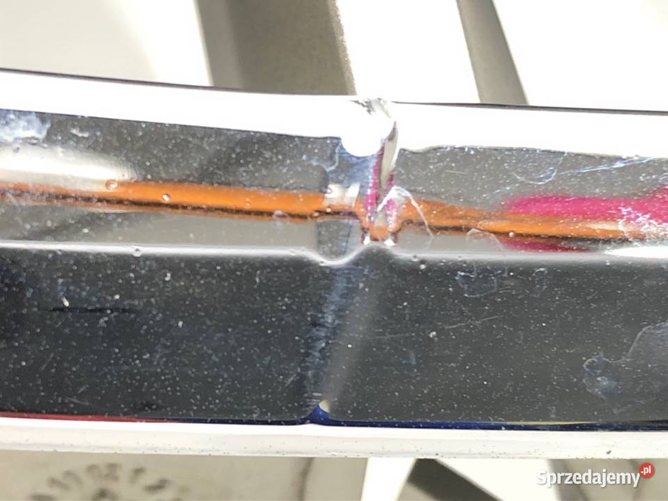 ATRAPA GRILL NERKA PRAWA BMW E70 0613 SUV KRATA osobowe