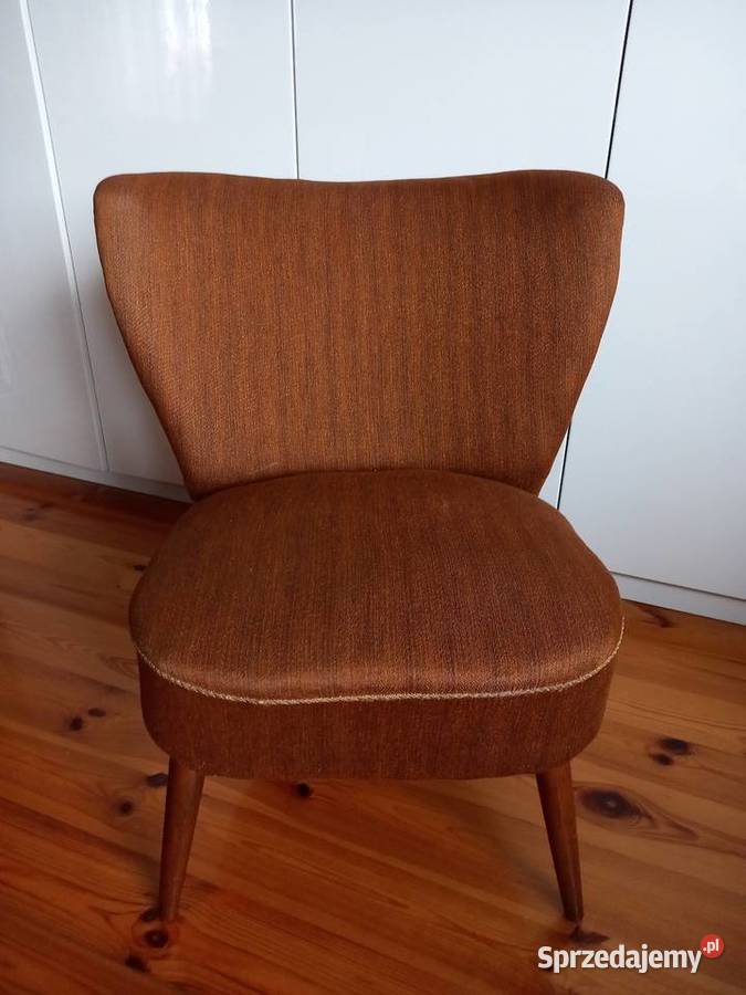 Stary fotel muszelka PRL patyczak vintage wielkopolskie Rawicz