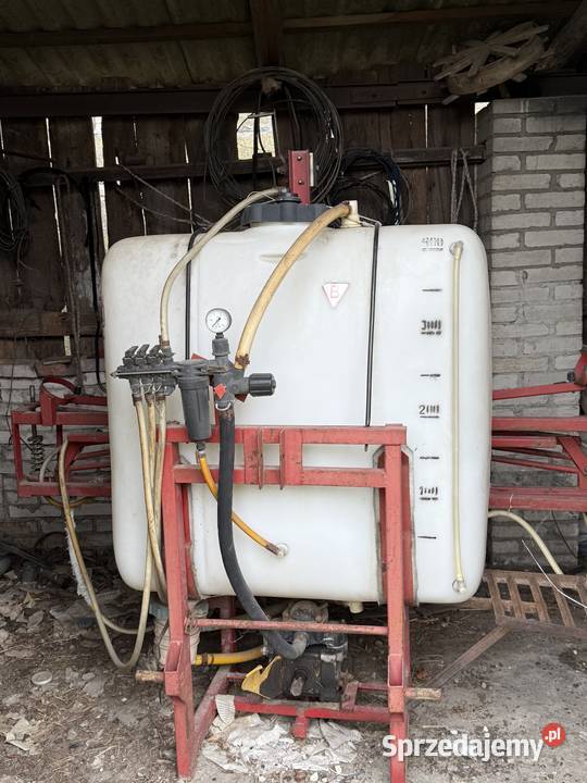 Opryskiwacz ciagnikowy zawieszany 400L Lublin
